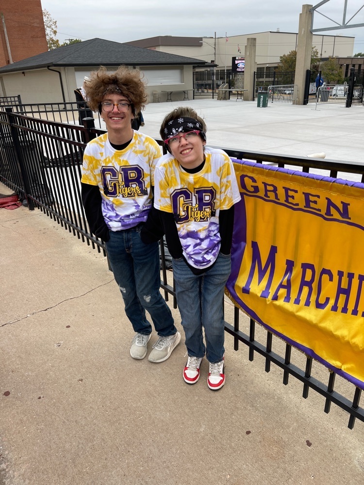 The Best! we love our banner carriers! Miles & Emmit braved the cold temps to hang with the cool kids today!